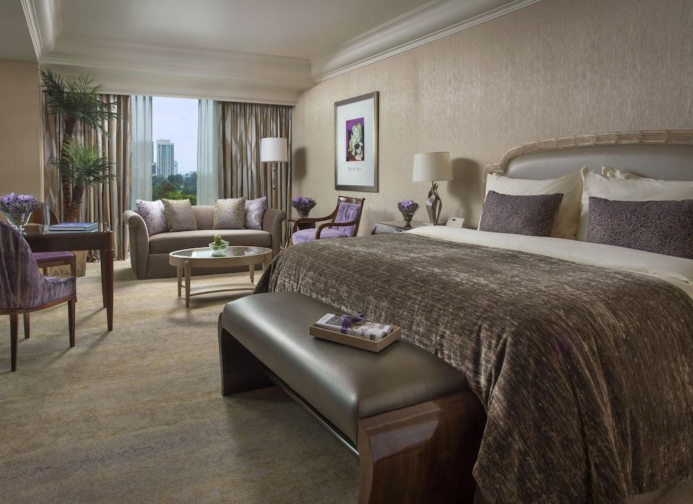 Mulia Senayan, 5*